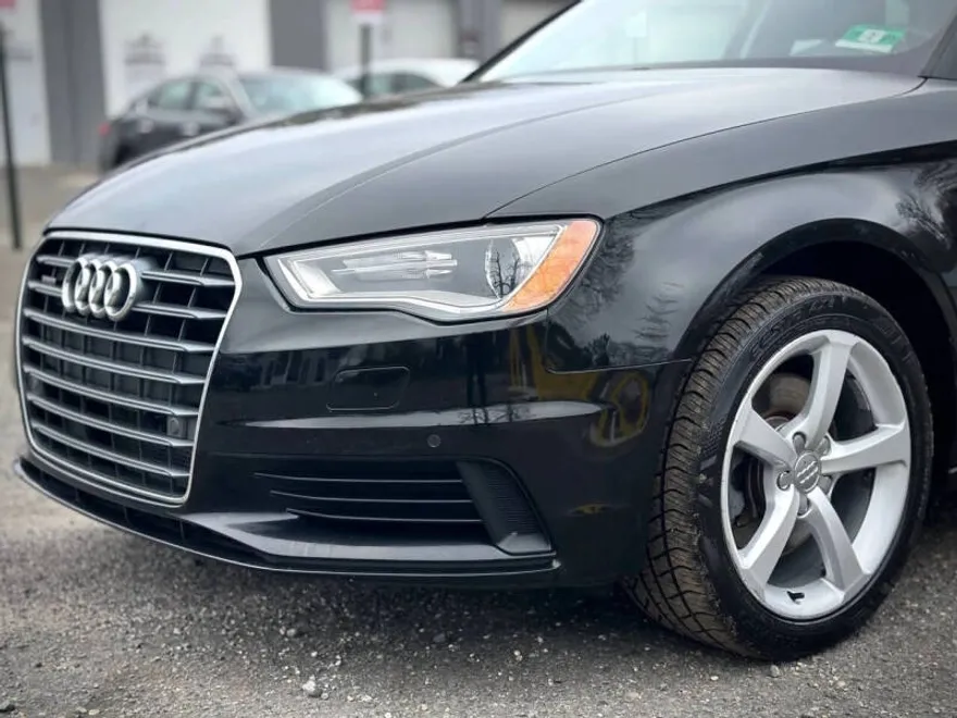 2016 Audi A3 2.0T Quattro Premium photo 1