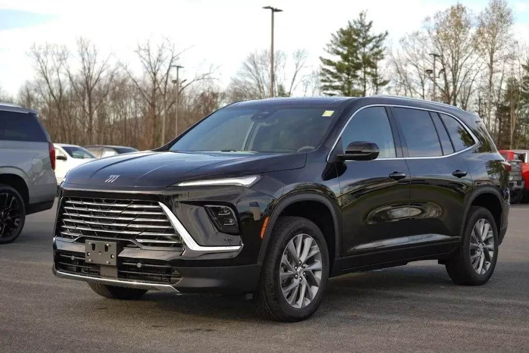 2025 Buick Enclave Preferred photo 1