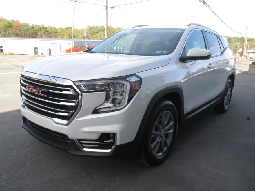 2024 Gmc Terrain SLT photo 1