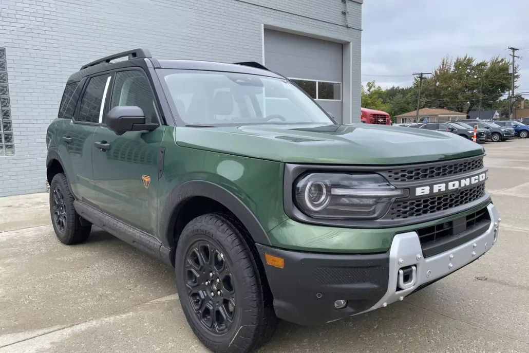 2025 Ford Bronco Sport Badlands photo 1