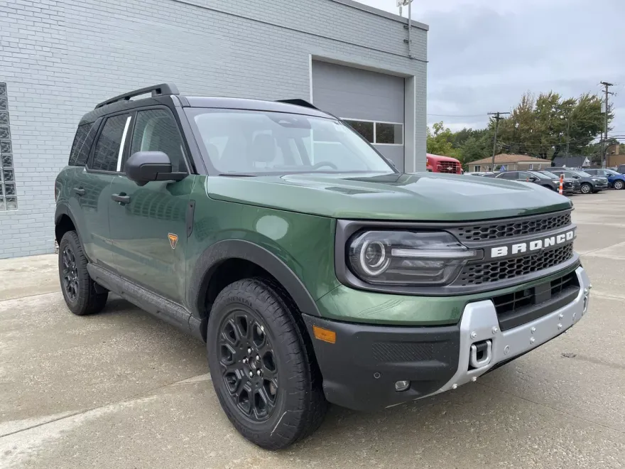 2025 Ford Bronco Sport Badlands photo 1