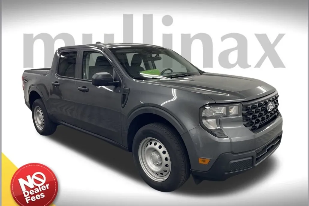 2025 Ford Maverick XL photo 1