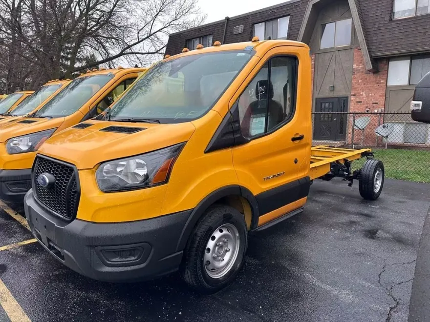 2023 Ford Transit photo 1