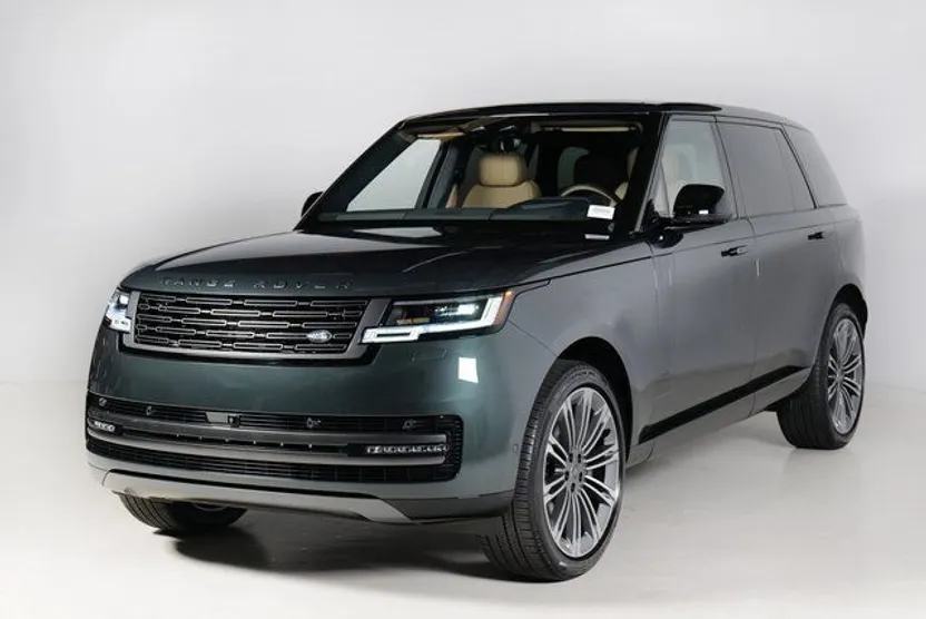 2025 Land Rover Range Rover SE photo 1