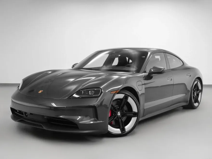 2025 Porsche Taycan 4S photo 1