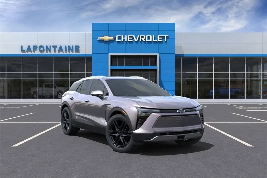 2025 Chevrolet Blazer EV photo 1