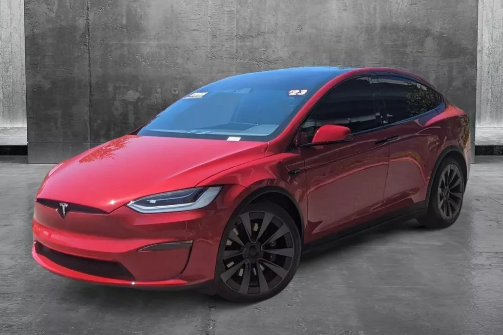 2023 Tesla Model X Plaid photo 1