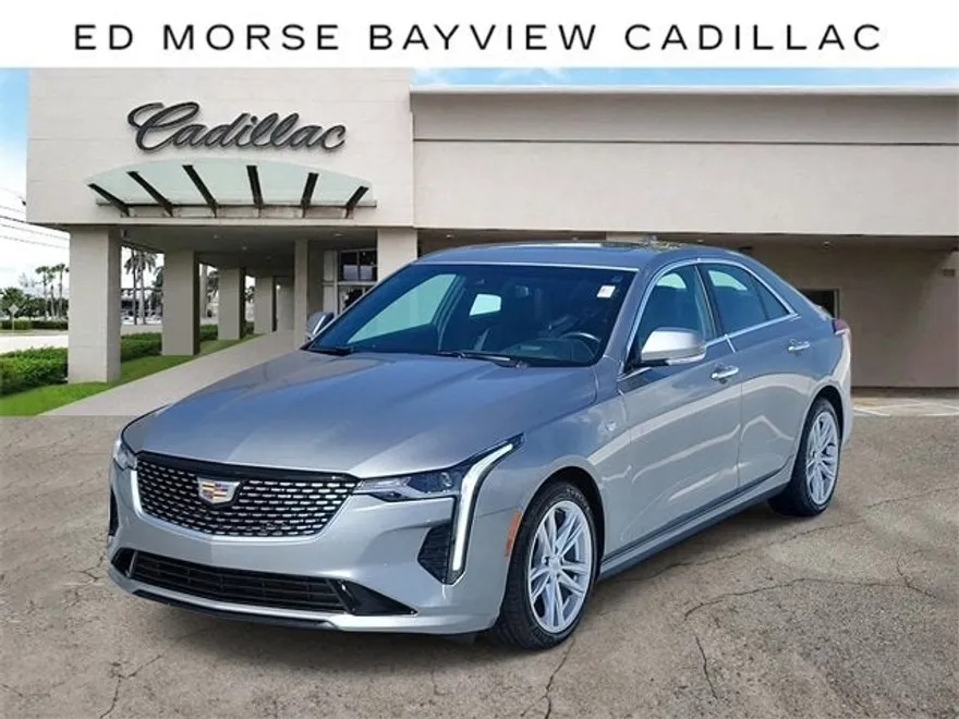 2023 Cadillac CT4 Luxury photo 1