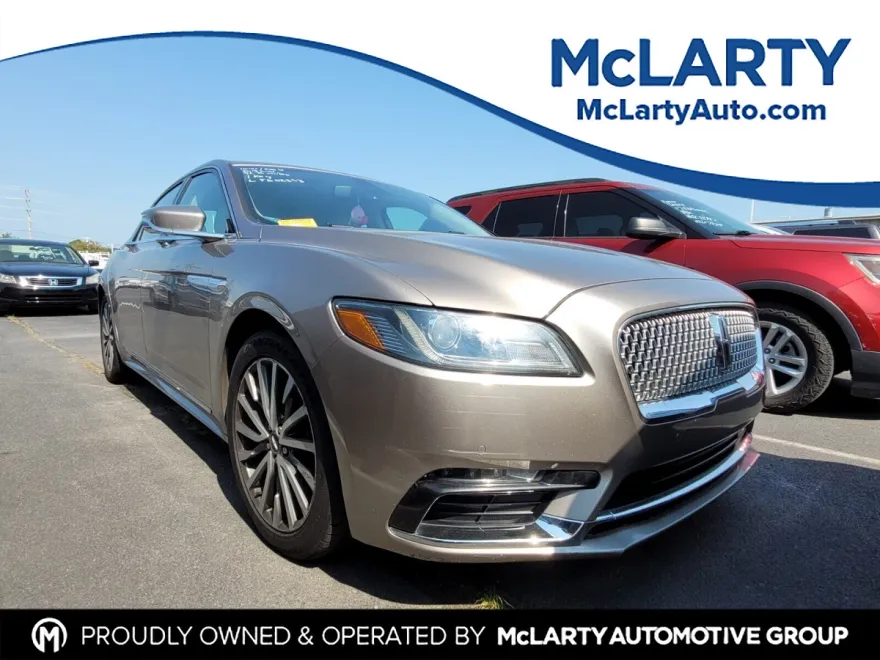 2020 Lincoln Continental Standard photo 1