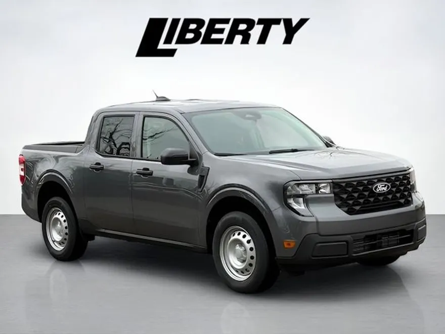 2025 Ford Maverick XL photo 1