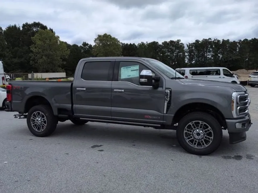 2025 Ford F-350 photo 1