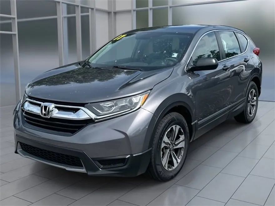 2017 Honda CR-V LX photo 1