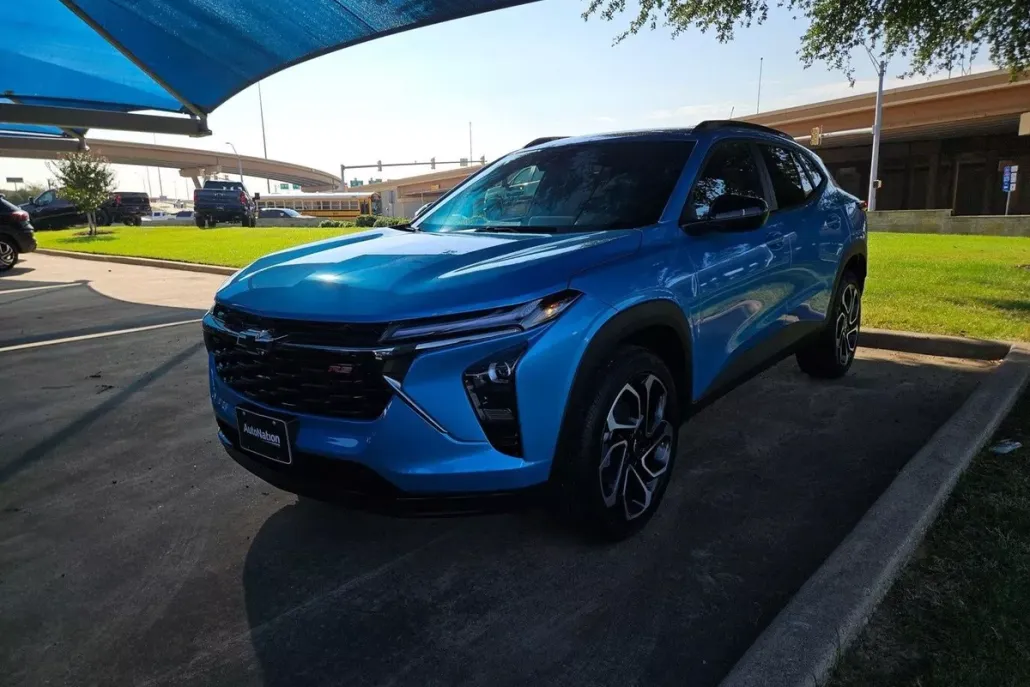 2025 Chevrolet Trax photo 1