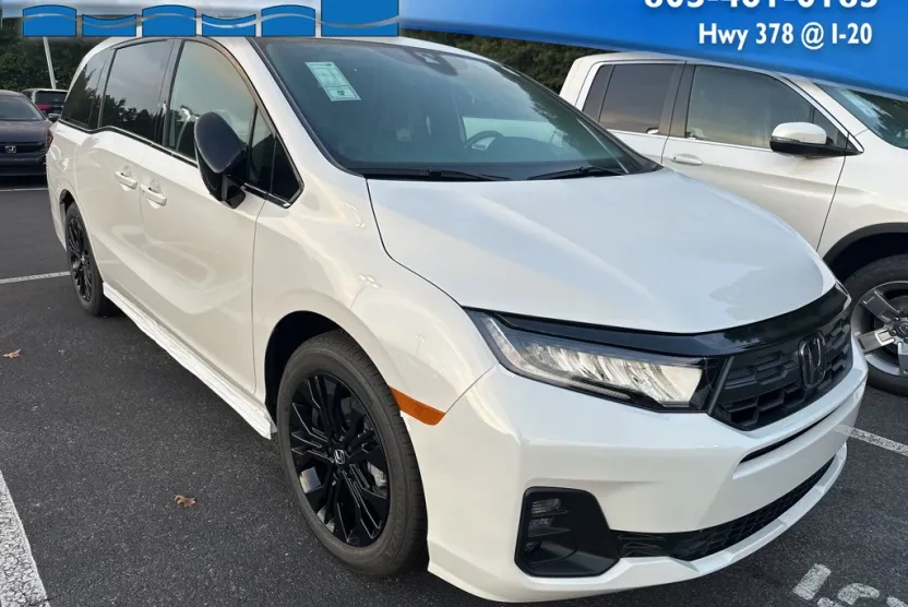 2026 Honda Odyssey photo 1