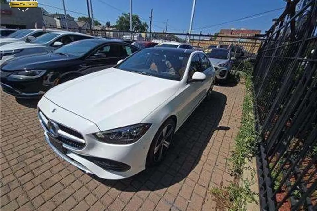 2025 Mercedes Benz C 300 4MATIC Sedan photo 1