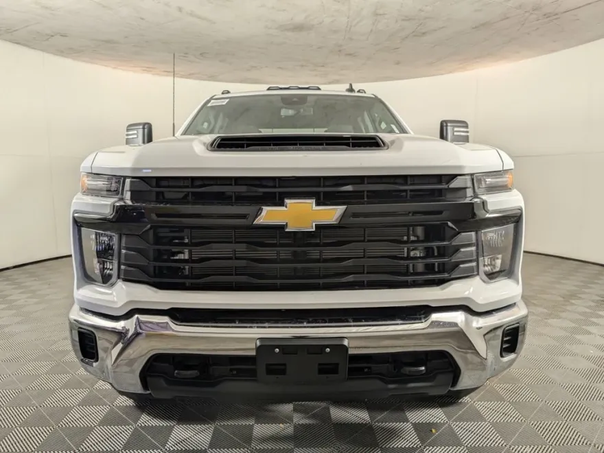 2025 Chevrolet Silverado 3500HD Work Truck photo 1