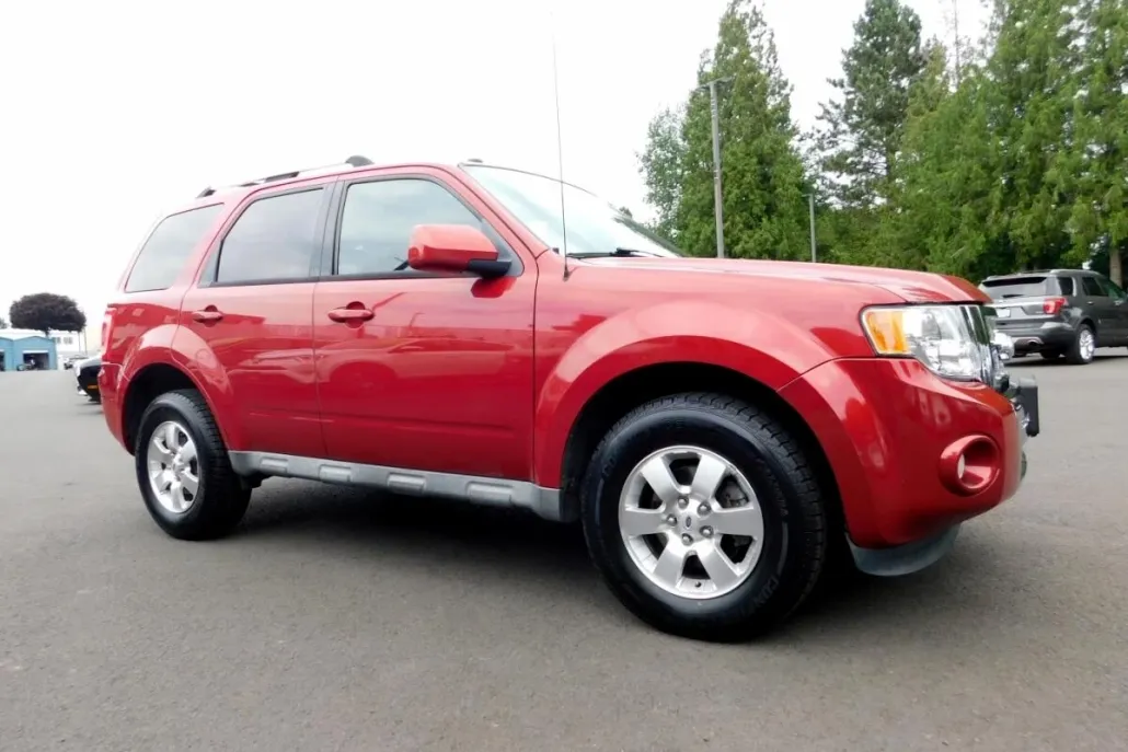 2010 Ford Escape Limited Sport photo 1