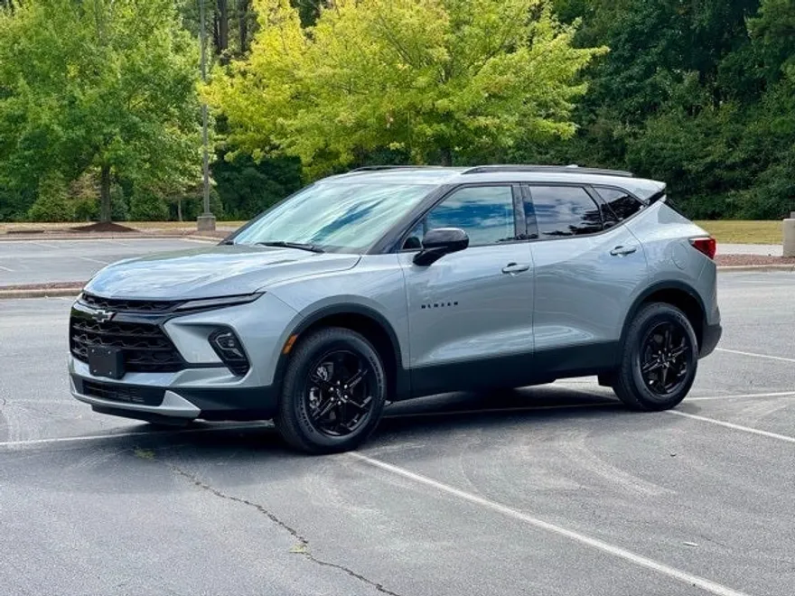 2025 Chevrolet Blazer 2LT photo 1