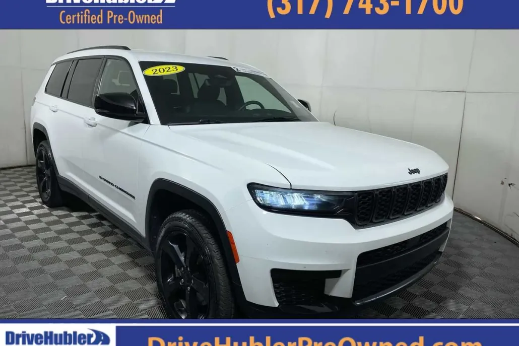 2023 Jeep Grand Cherokee Altitude photo 1