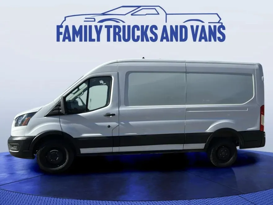 2023 Ford Transit Cargo XL photo 1