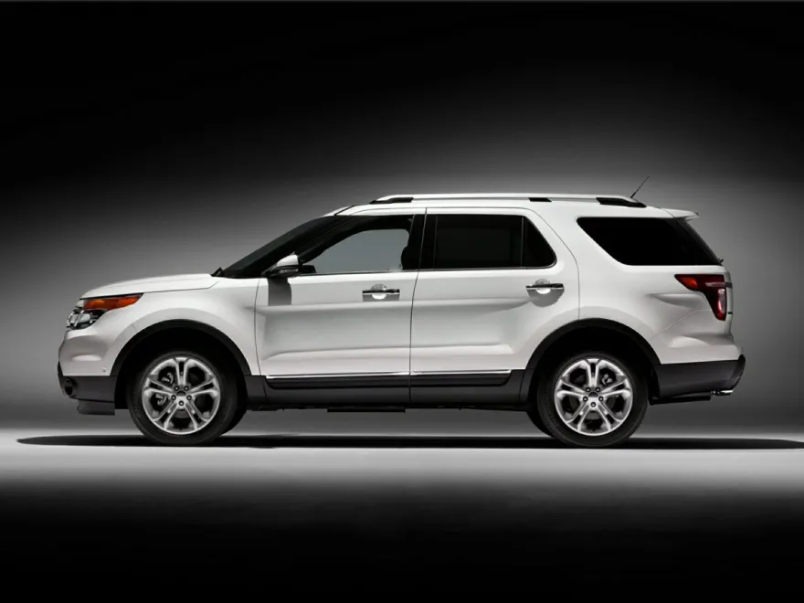 2014 Ford Explorer XLT photo 1