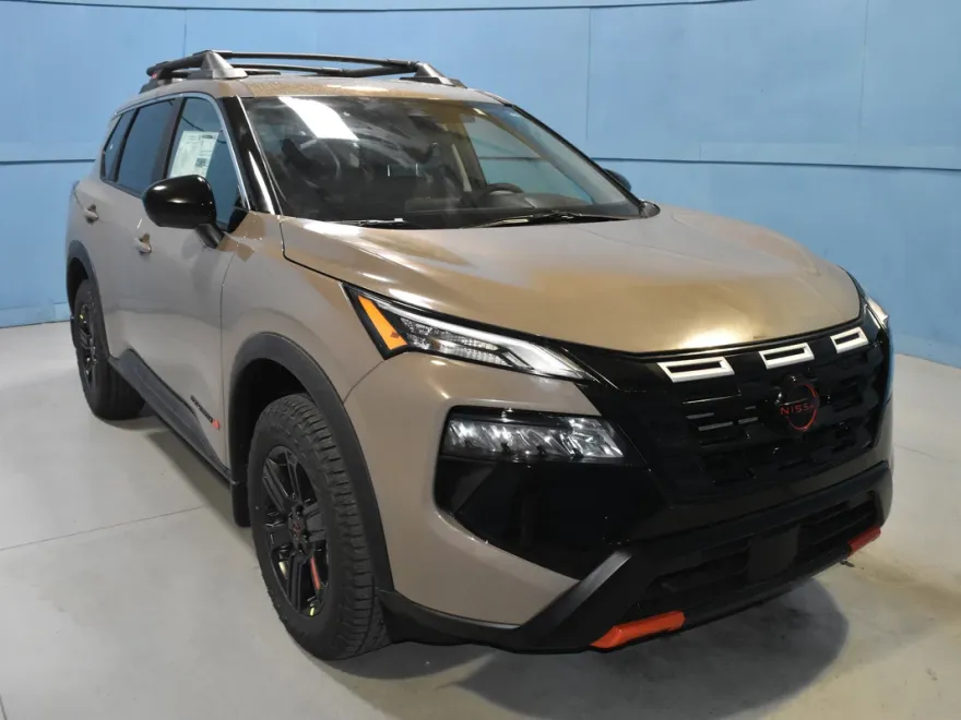 2026 Nissan Rogue SV photo 1