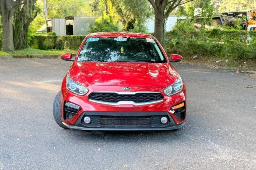 2021 Kia Forte LXS photo 1