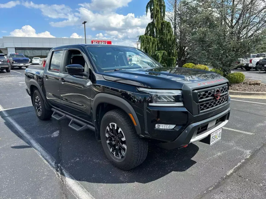 2024 Nissan Frontier PRO-4X photo 1