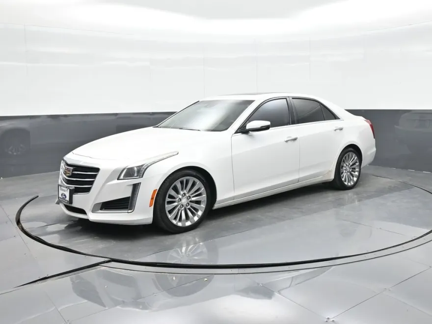 2016 Cadillac CTS Luxury photo 1