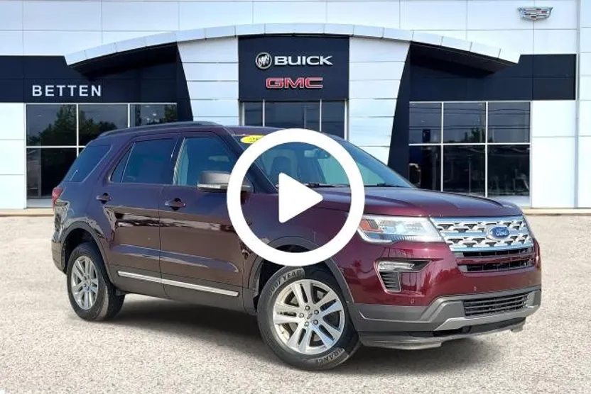 2019 Ford Explorer XLT photo 1