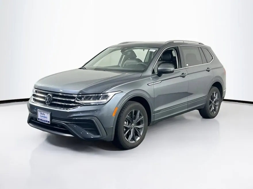 2022 Volkswagen Tiguan SE photo 1