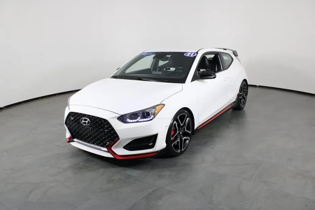 2021 Hyundai Veloster N photo 1