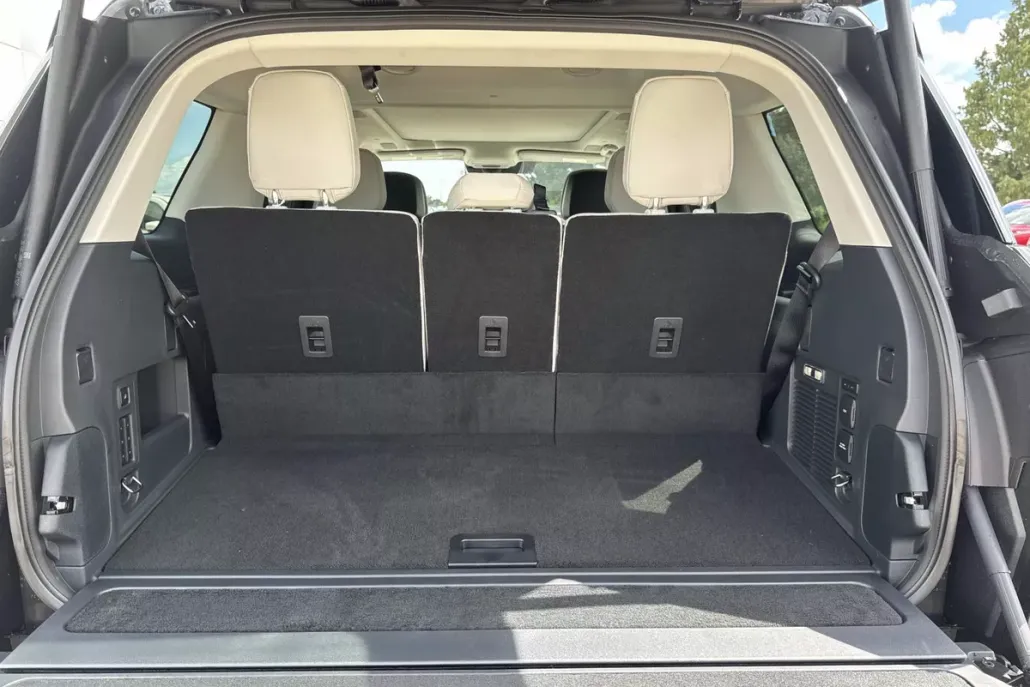 2025 Lincoln Navigator Reserve photo 1