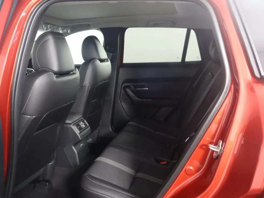 2025 Mazda CX-50 2.5 S Premium photo 1