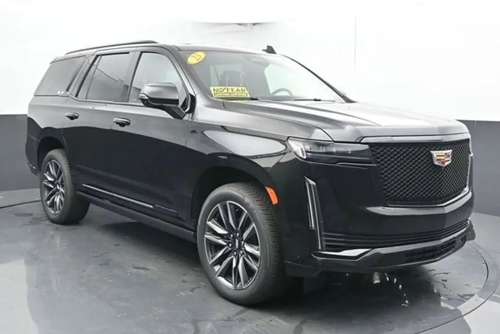 2023 Cadillac Escalade Sport photo 1