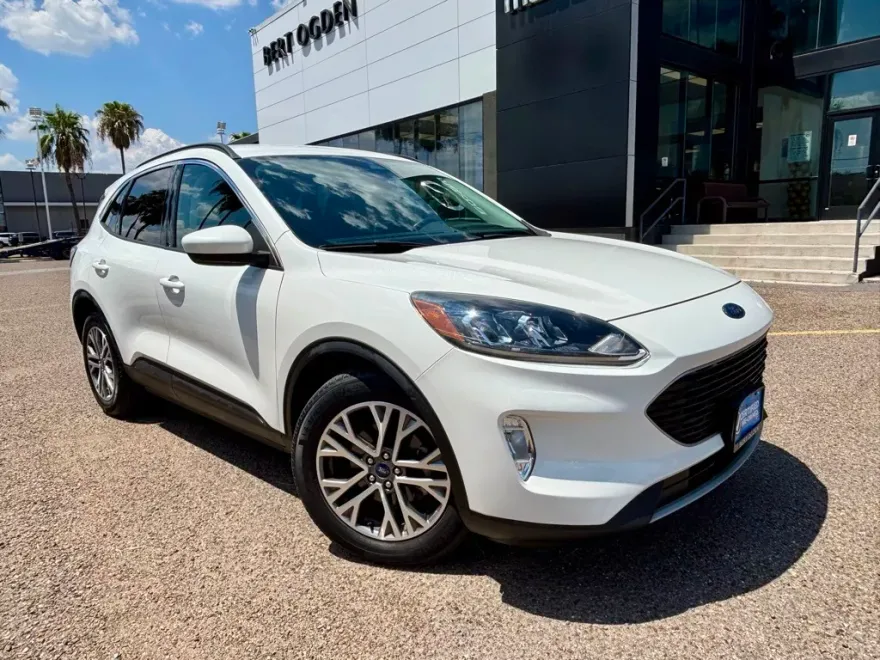 2021 Ford Escape SEL photo 1
