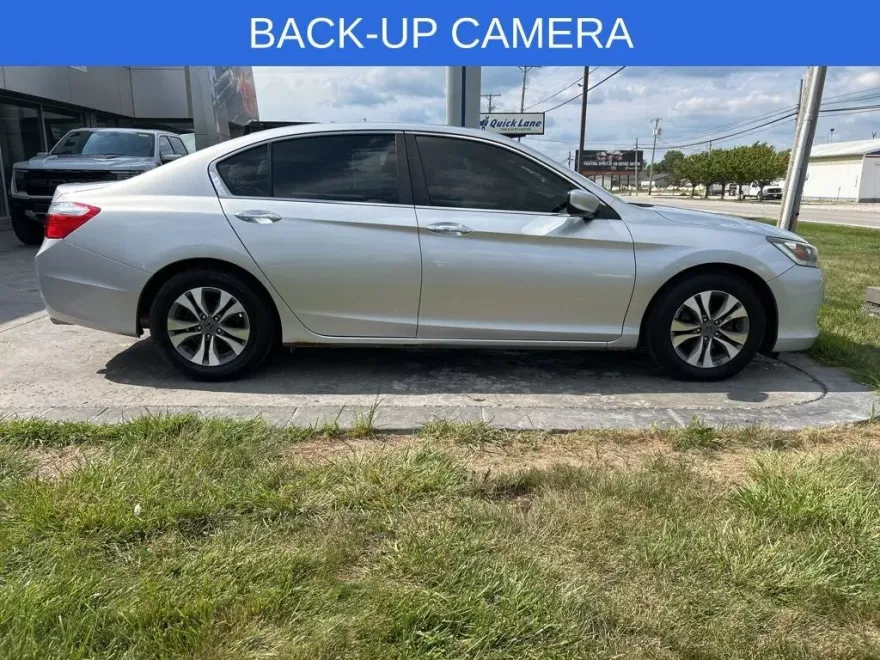 2015 Honda Accord LX photo 1