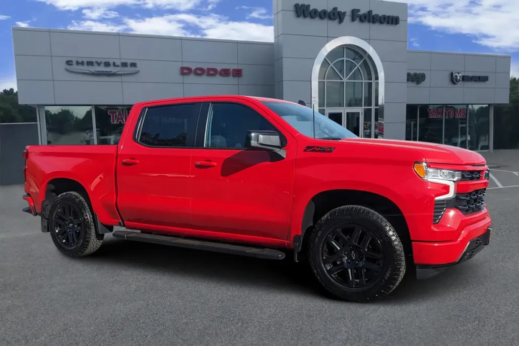 2023 Chevrolet Silverado 1500 RST photo 1