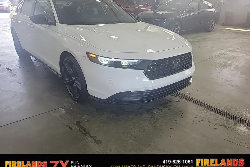 2025 Honda Accord Hybrid Sport-L photo 1
