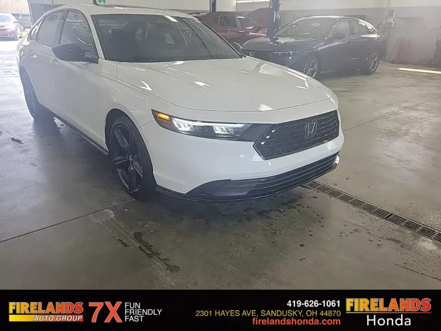 2025 Honda Accord Hybrid Sport-L photo 1