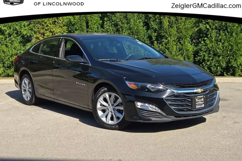 2024 Chevrolet Malibu 1LT photo 1
