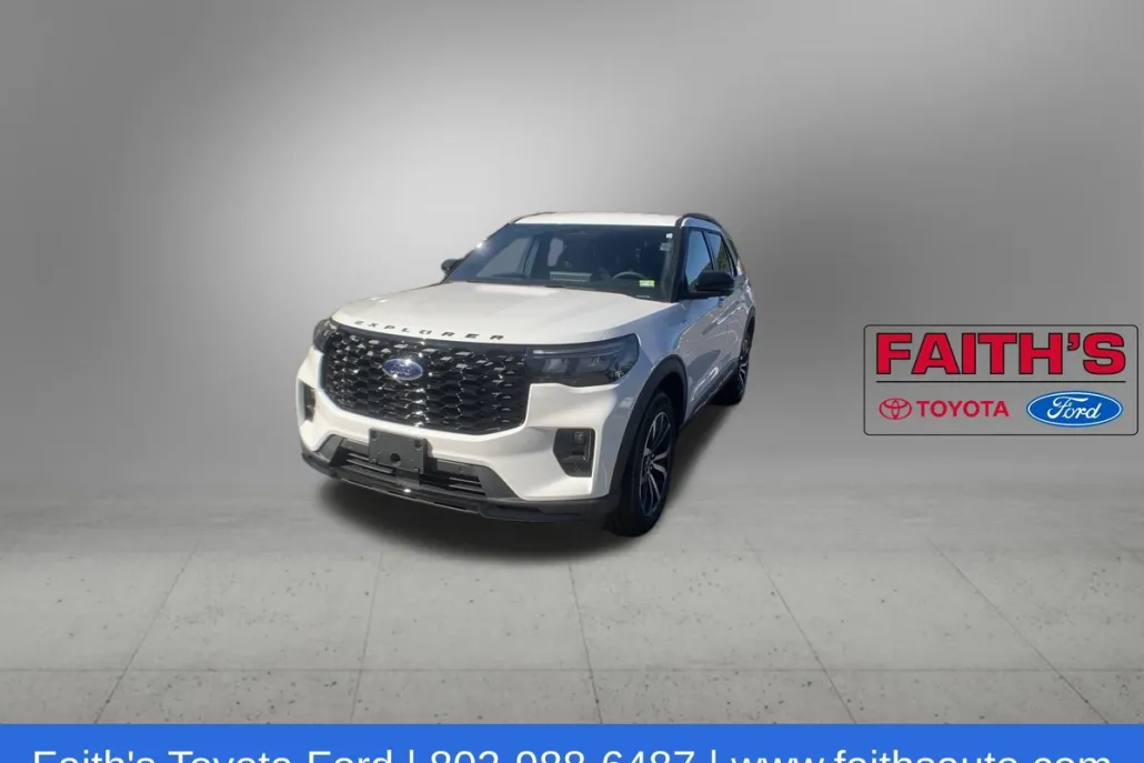 2025 Ford Explorer ST-Line photo 1