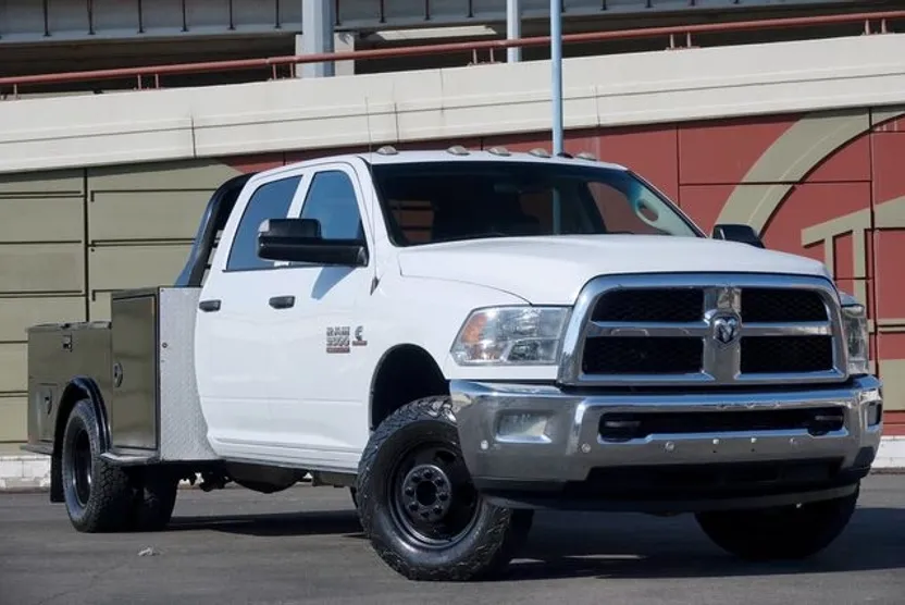 2018 Ram 3500 Tradesman photo 1