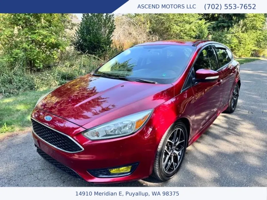 2015 Ford Focus SE photo 1