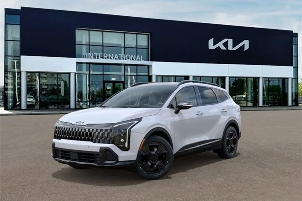 2026 Kia Sportage X-Line photo 1