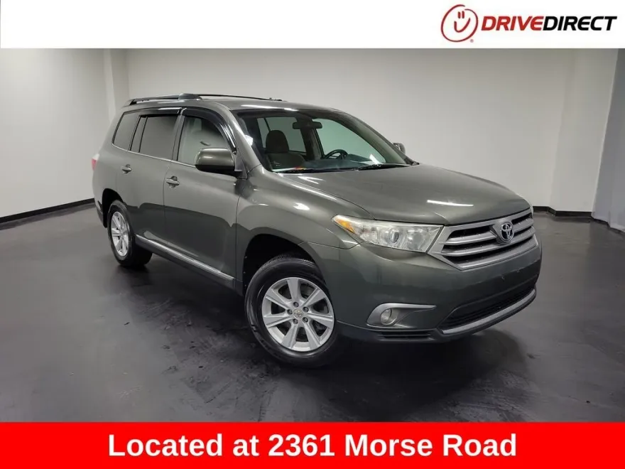 2013 Toyota Highlander Base Plus photo 1