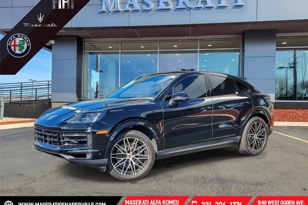 2024 Porsche Cayenne Coupe Base photo 1