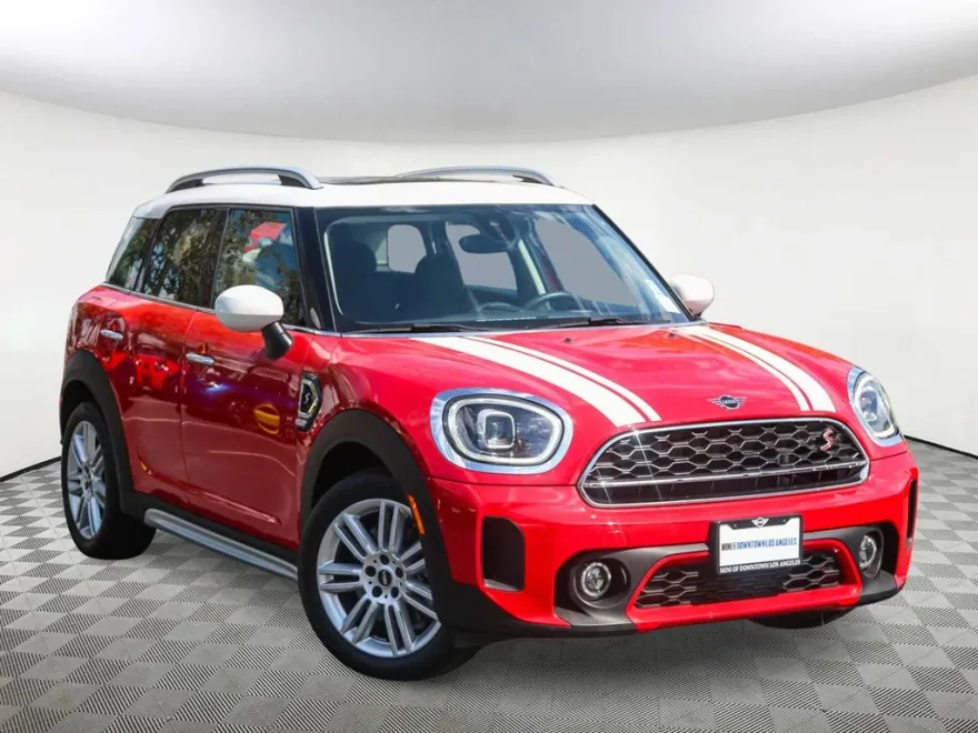 2023 Mini Cooper Signature photo 1