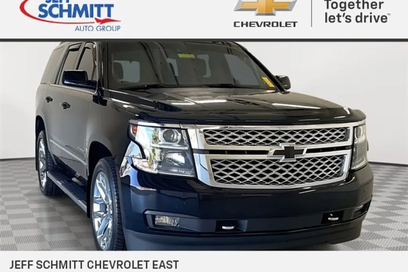 2018 Chevrolet Tahoe LT photo 1