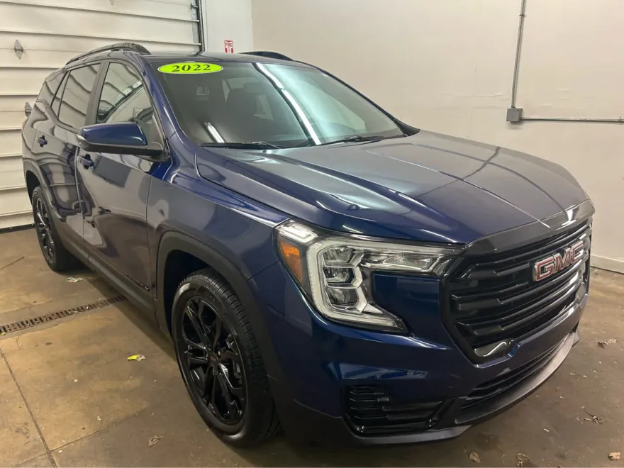 2022 Gmc Terrain SLE photo 1